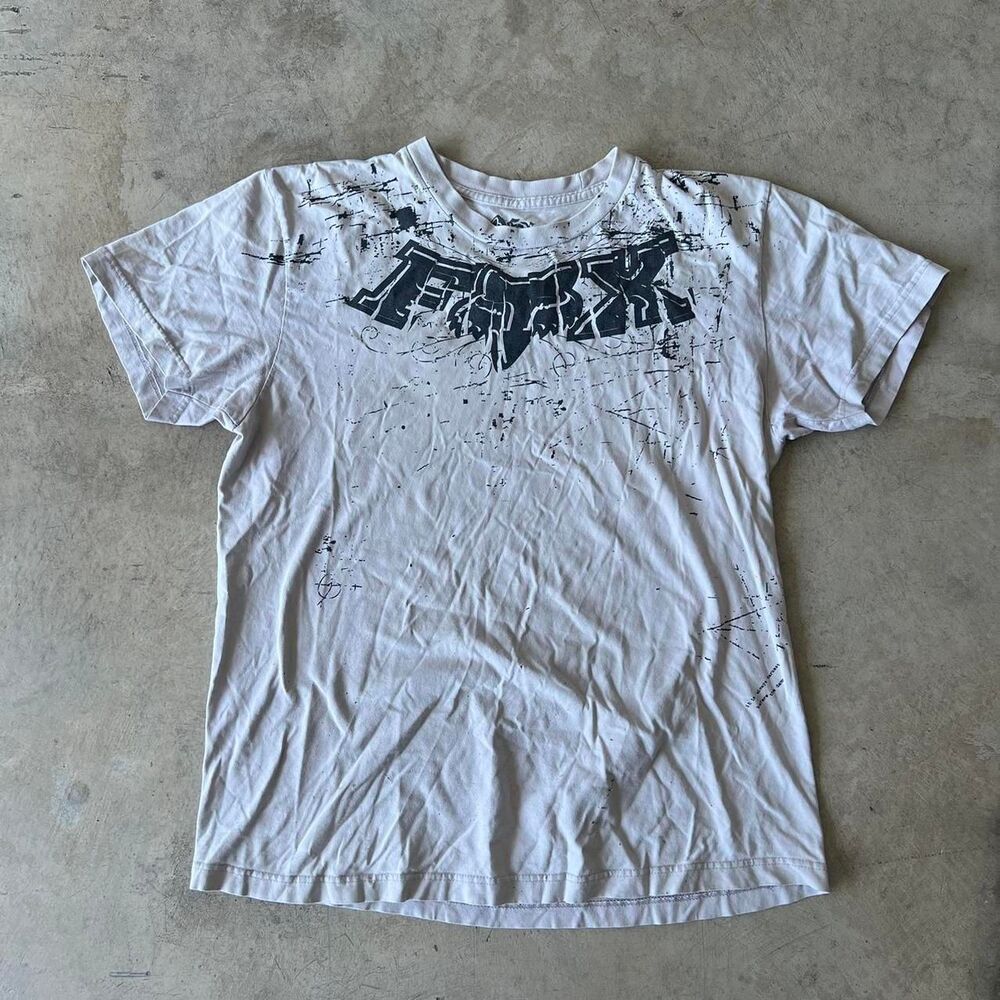 Fox y2k tee Mens size L Large splatter